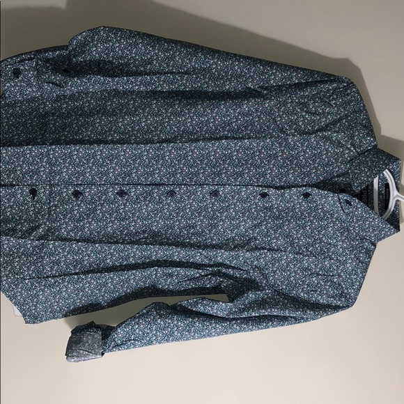 Express shirt - Picture 2 of 4